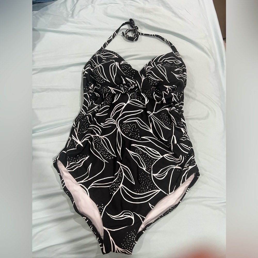 Maternity Swimsuit Isabel NWT D-DD LARGE